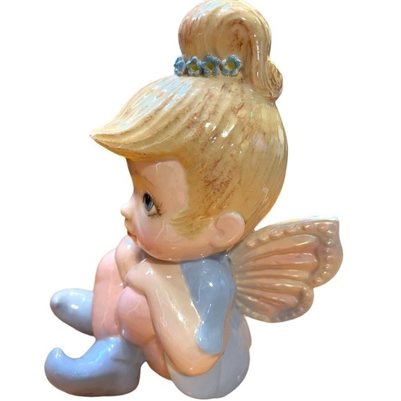 𝅺baby Tinkerbell porcelain figurine, no markings, adorable,about 6 inches tall - Picture 5 of 8